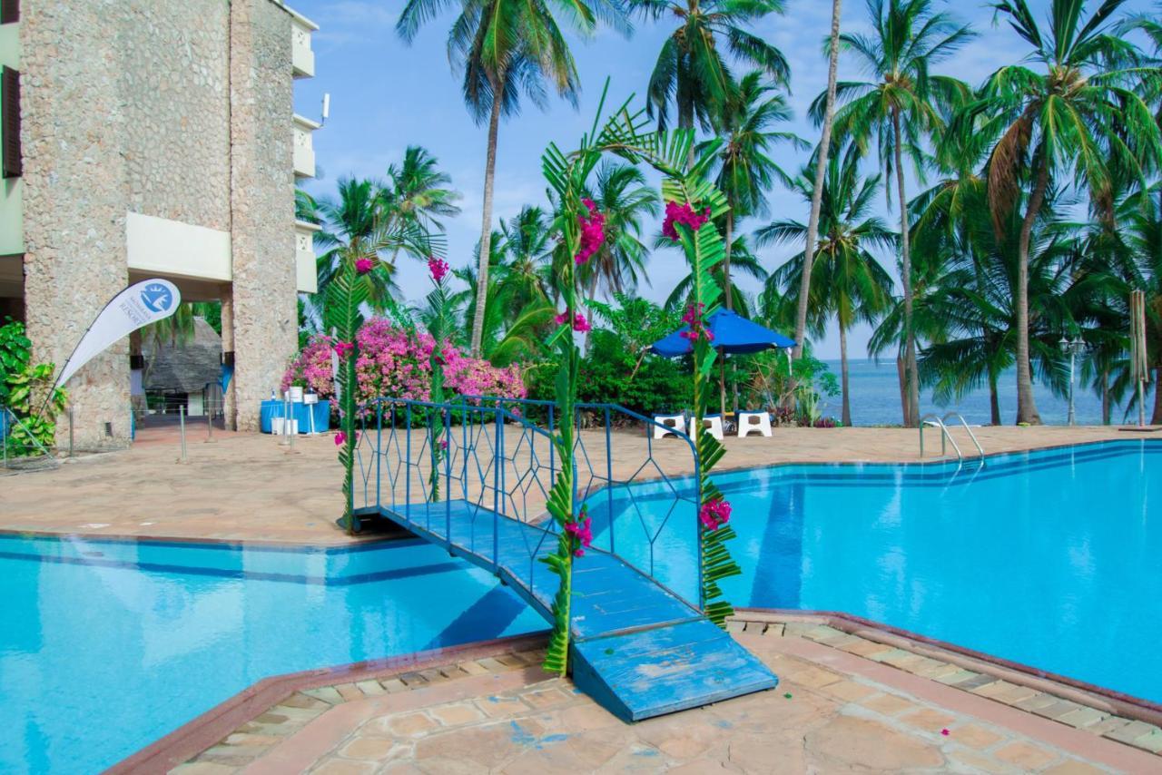 Mombasa Continental Resort Shanzu Exterior photo